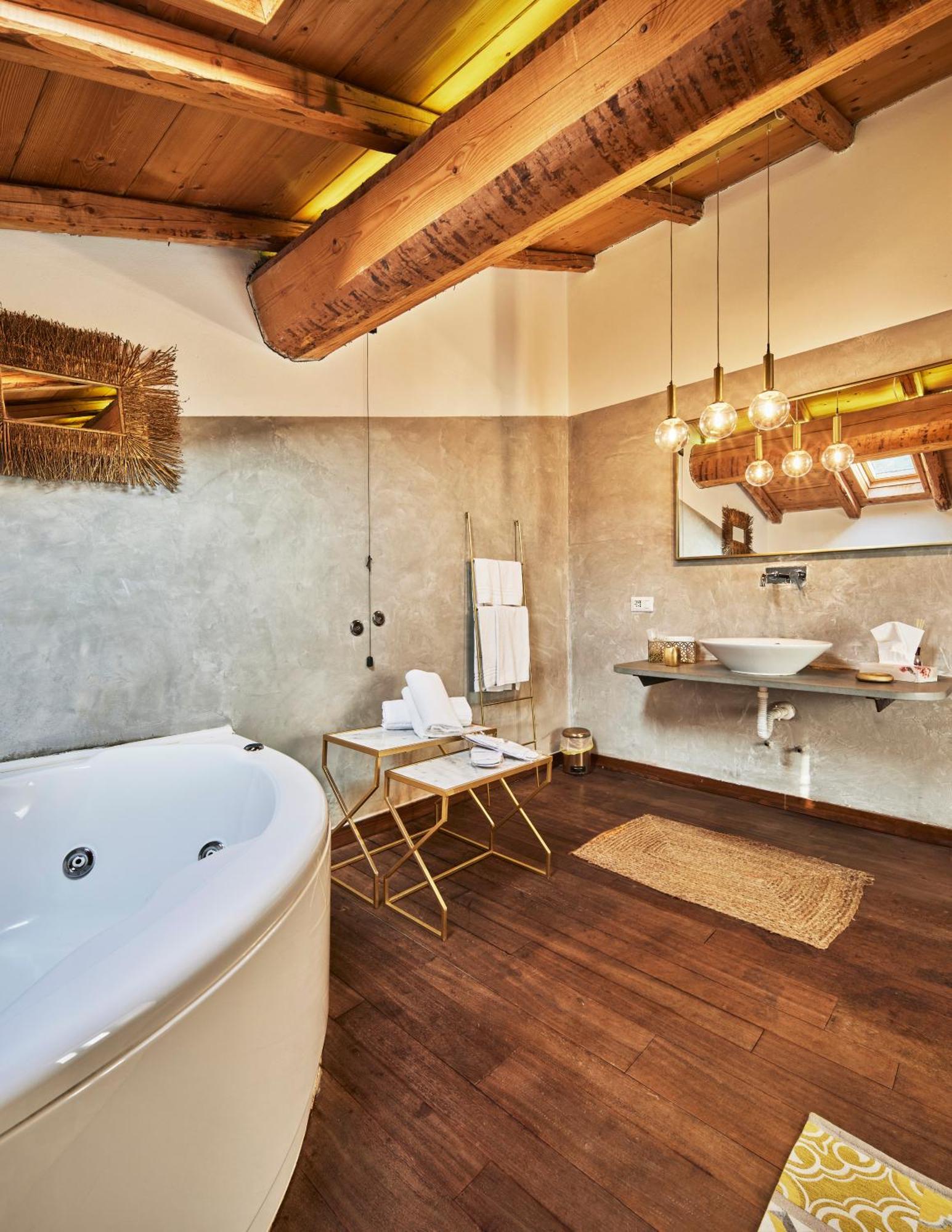 קומו Agriturismo Cascina Mirandola מראה חיצוני תמונה
